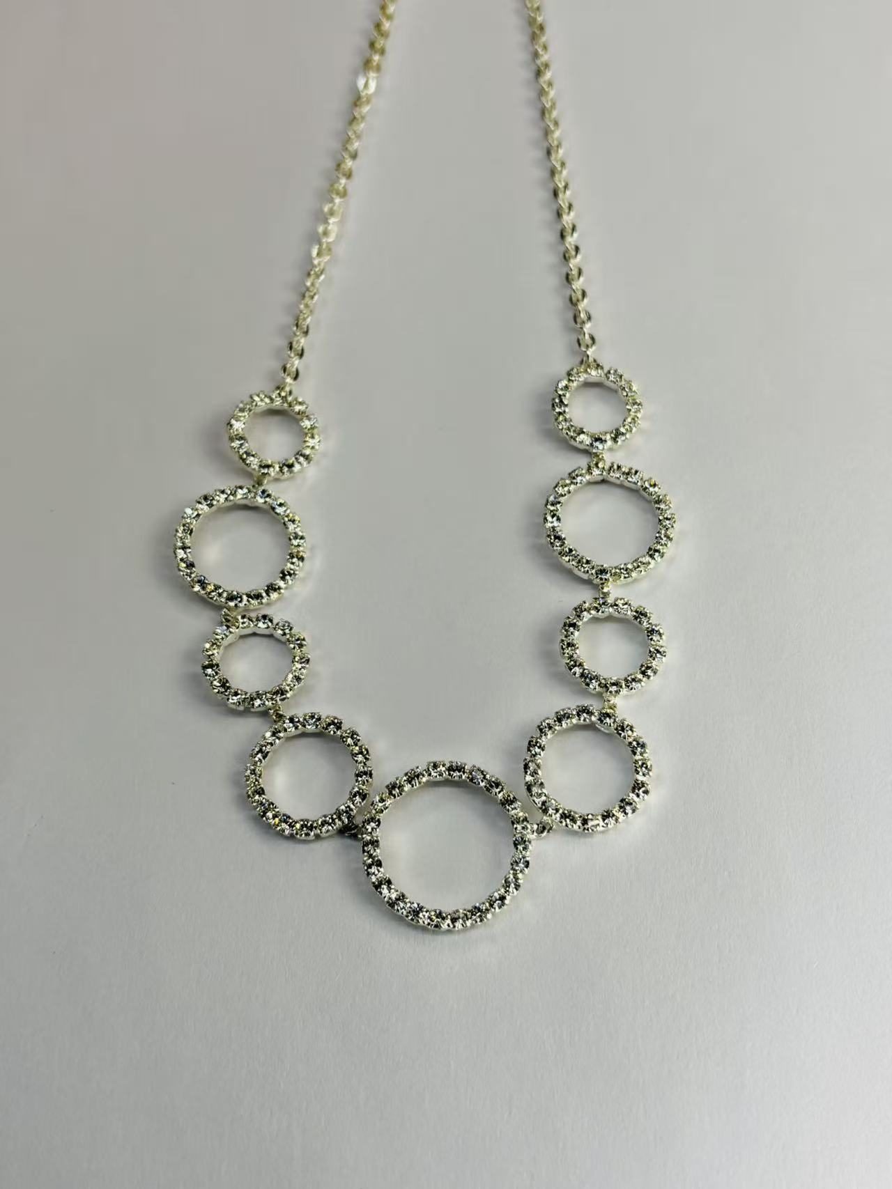 微信图片_20251112195751_95_64 Elegant Chain Link Necklace - For Style Lovers - Image 1